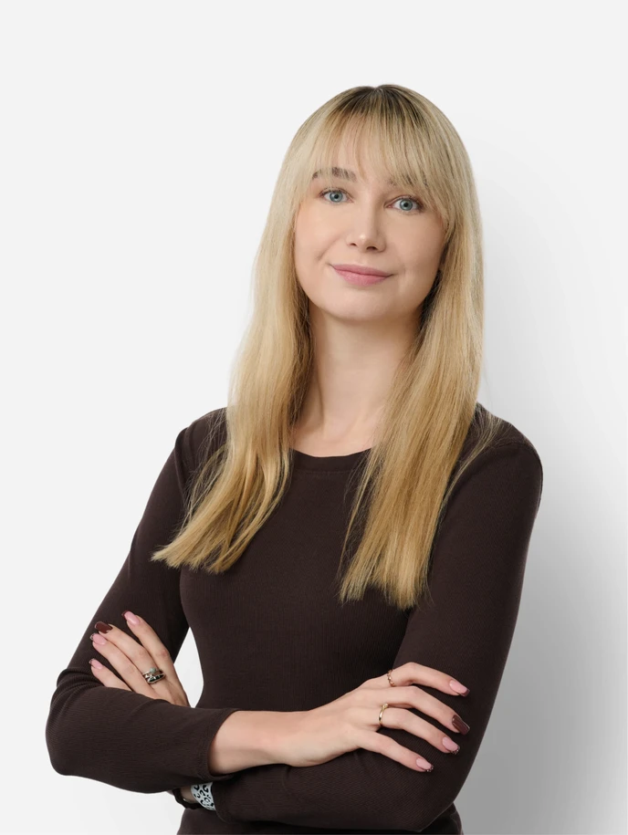 Anna, Administration Maganer