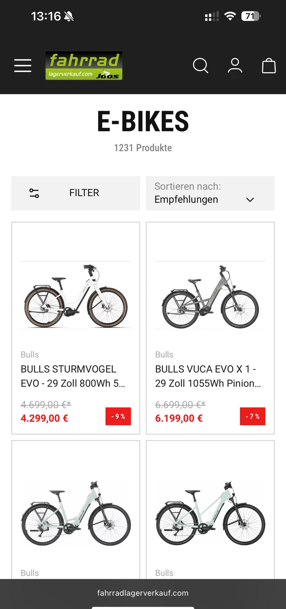 Mobilny interfejs e-commerce Fahrradlagerverkauf przedstawiający listę różnych e-rowerów marki Bulls